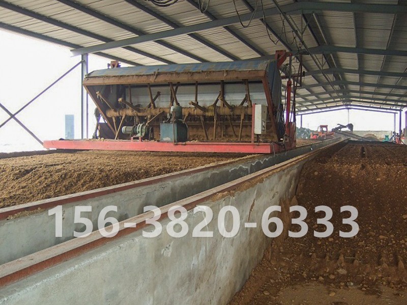 有機(jī)肥發(fā)酵翻拋圓盤(pán)造?，F(xiàn)場(chǎng)